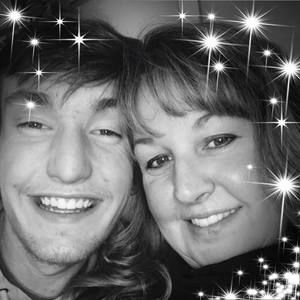 Meet your Posher, Alaina